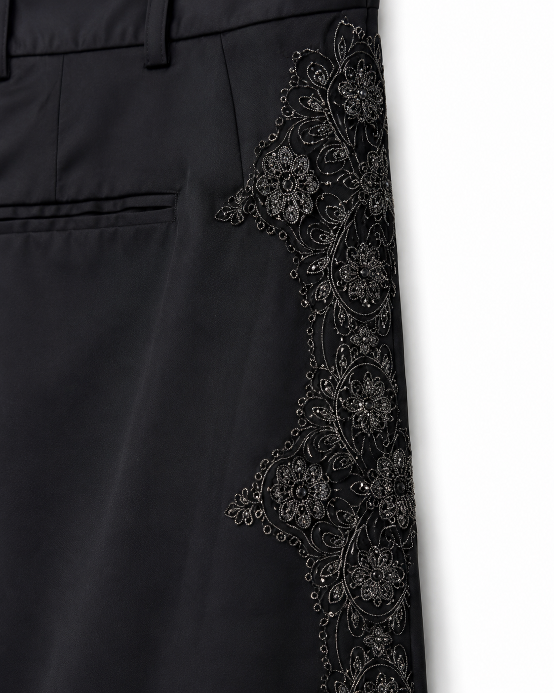 Pantalone Nero con Ricamo