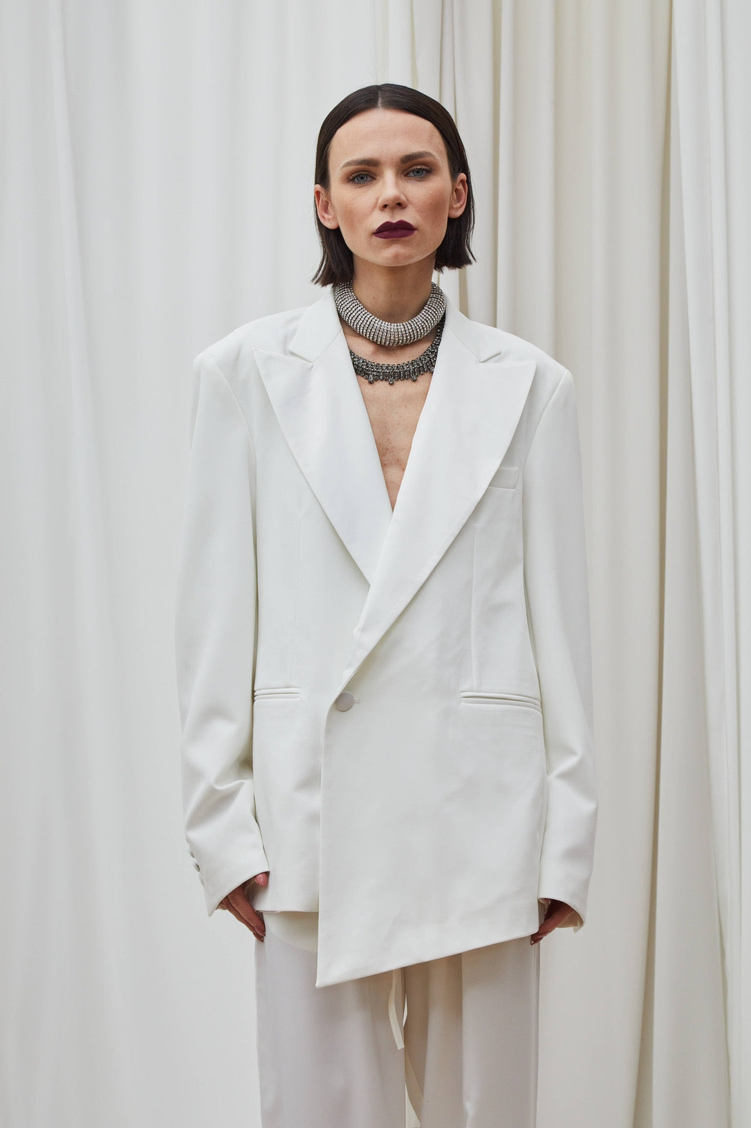 Veste croisée asymétrique blanche