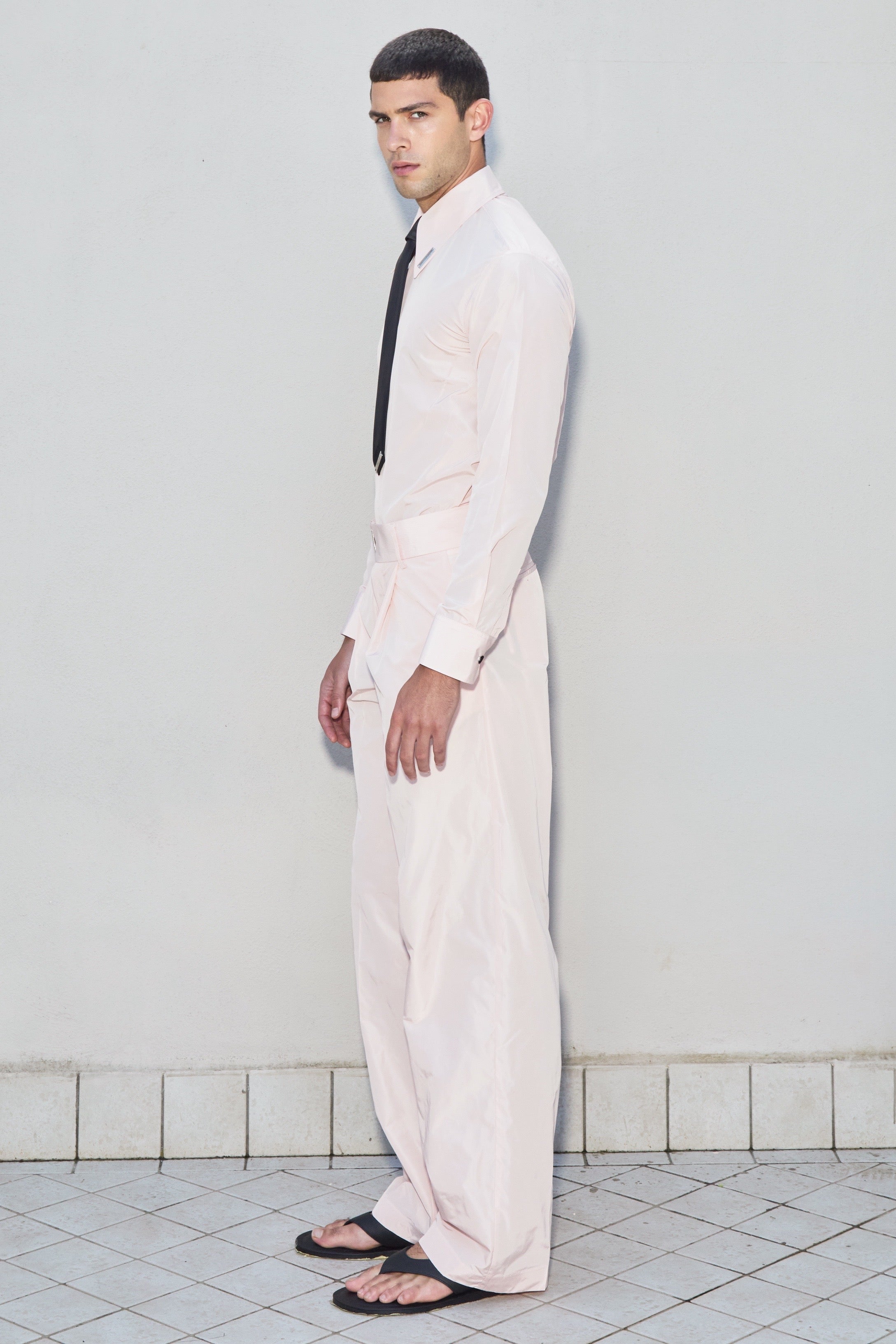 Chemise coupe regular en nylon rose