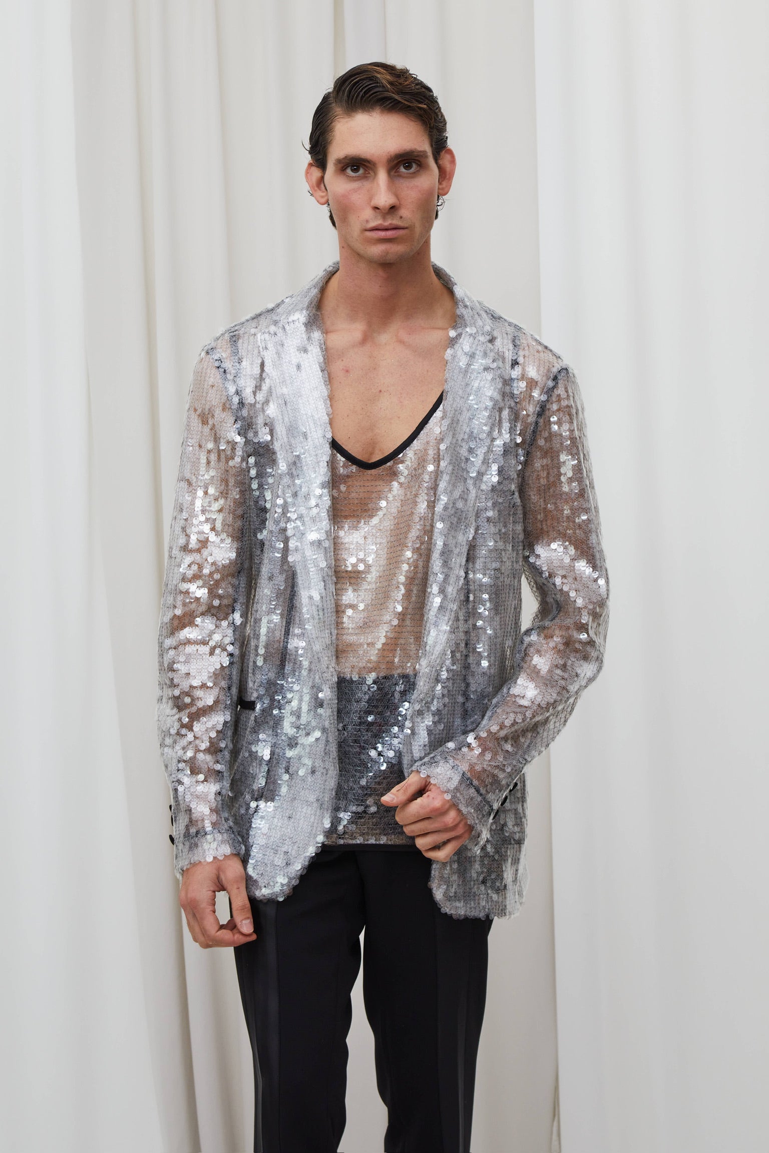 Veste argentée à sequins