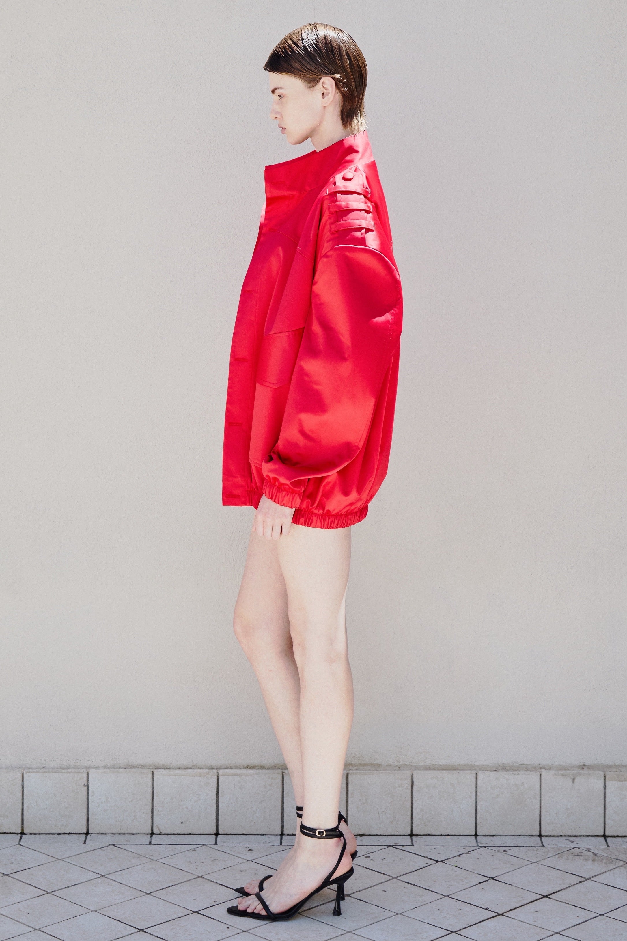 Bomber en satin rouge