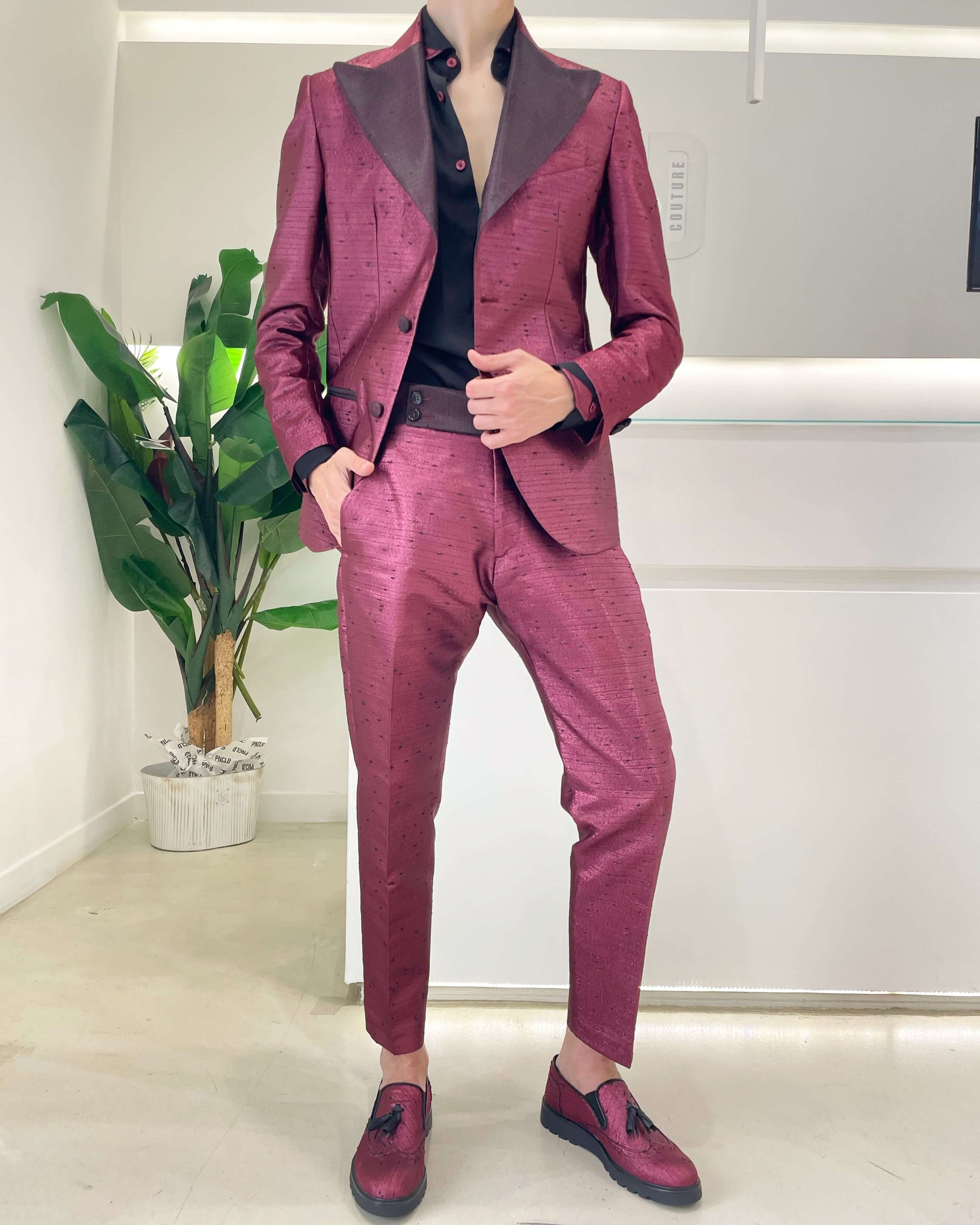 Abito Seta Bordeaux Rever a Lancia aperto