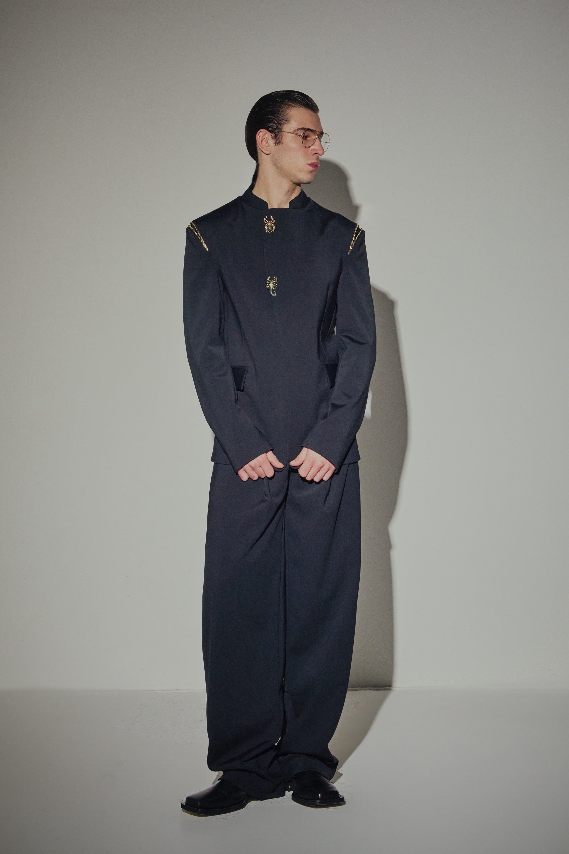 Giacca Coreana Schwarz mit Reißverschluss