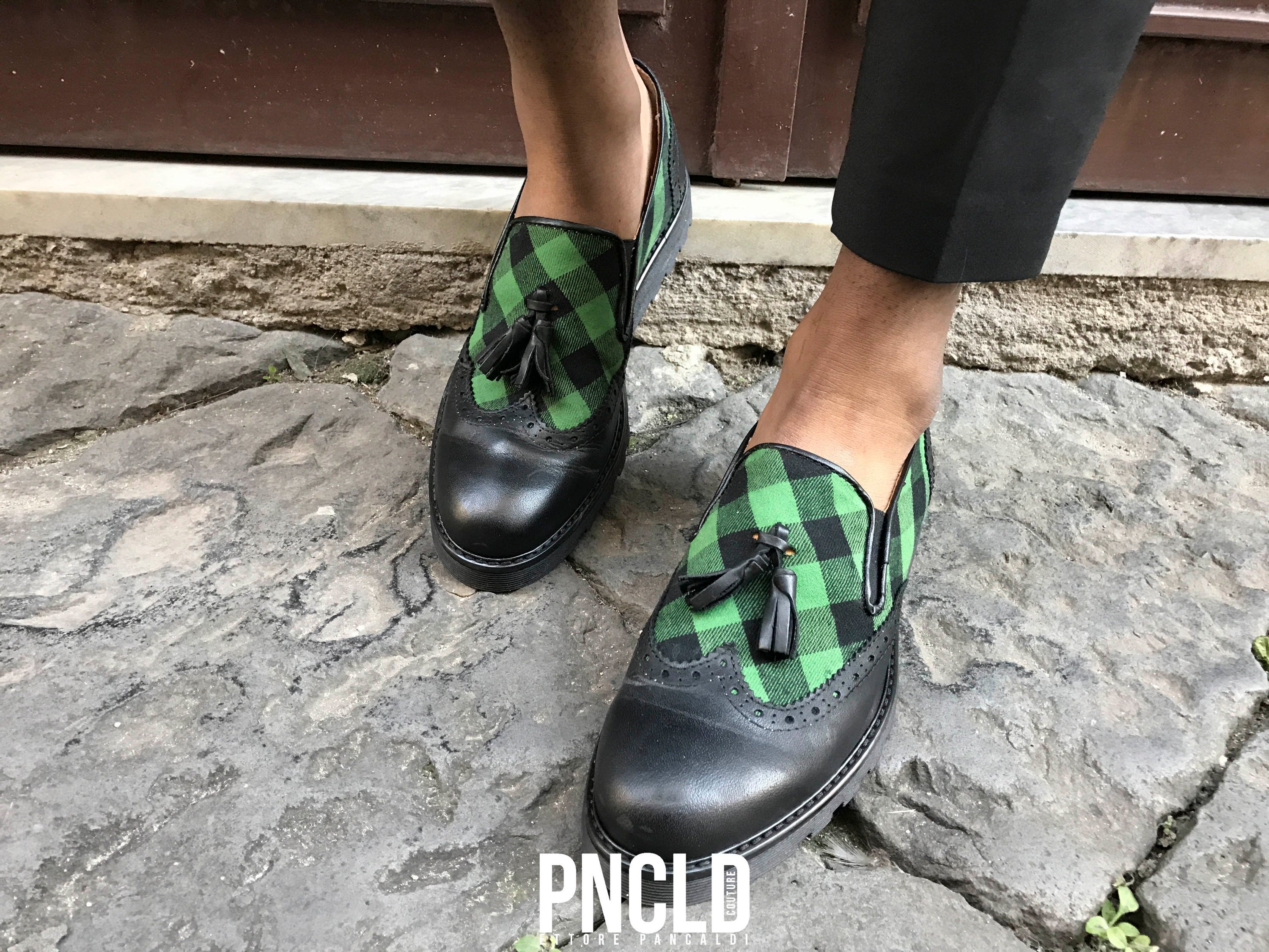 Zapato DYLAN - Cuadrado Negro/Verde-Negro