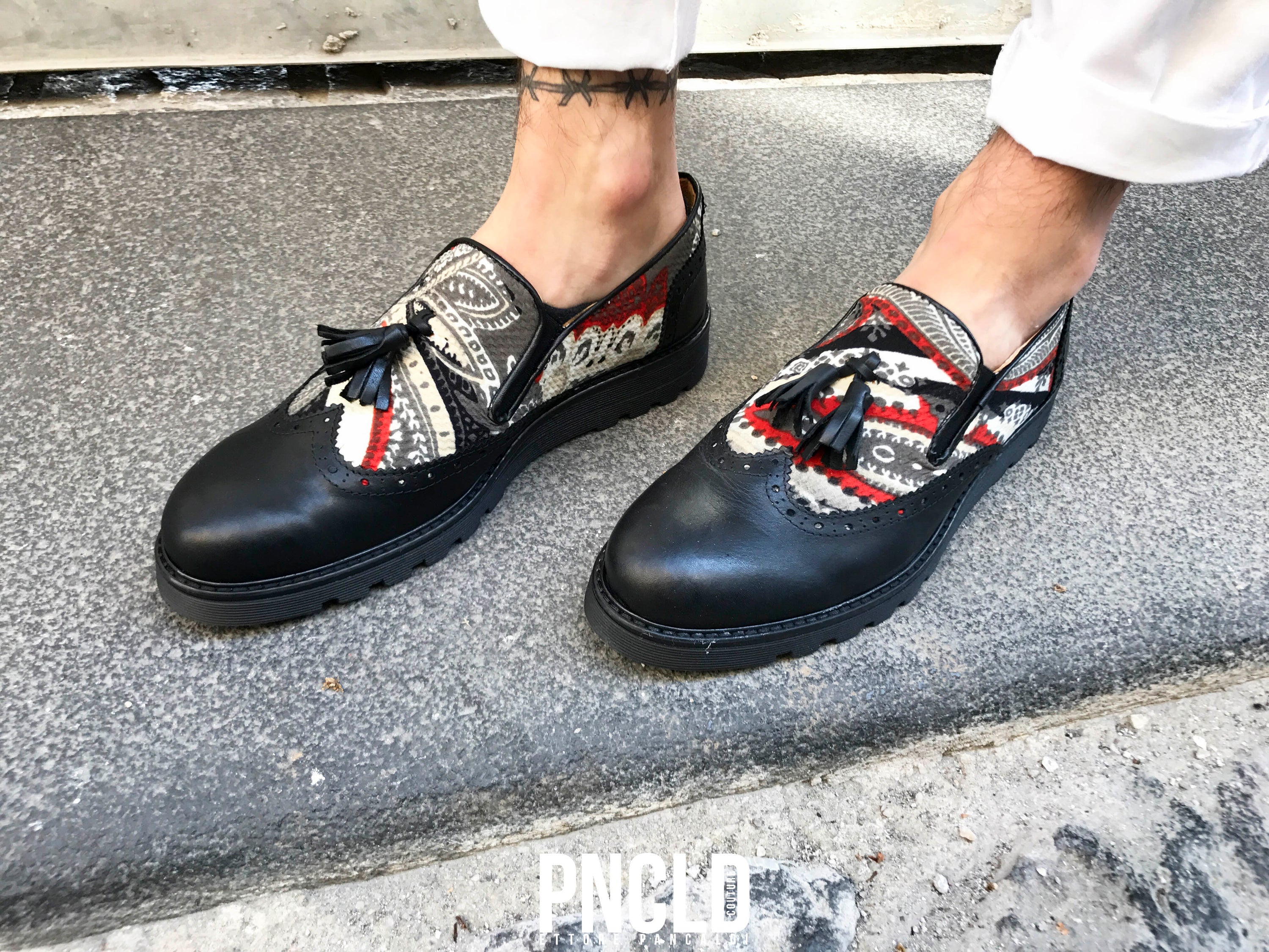 Scarpa DYLAN - Black and Brocade Pattern