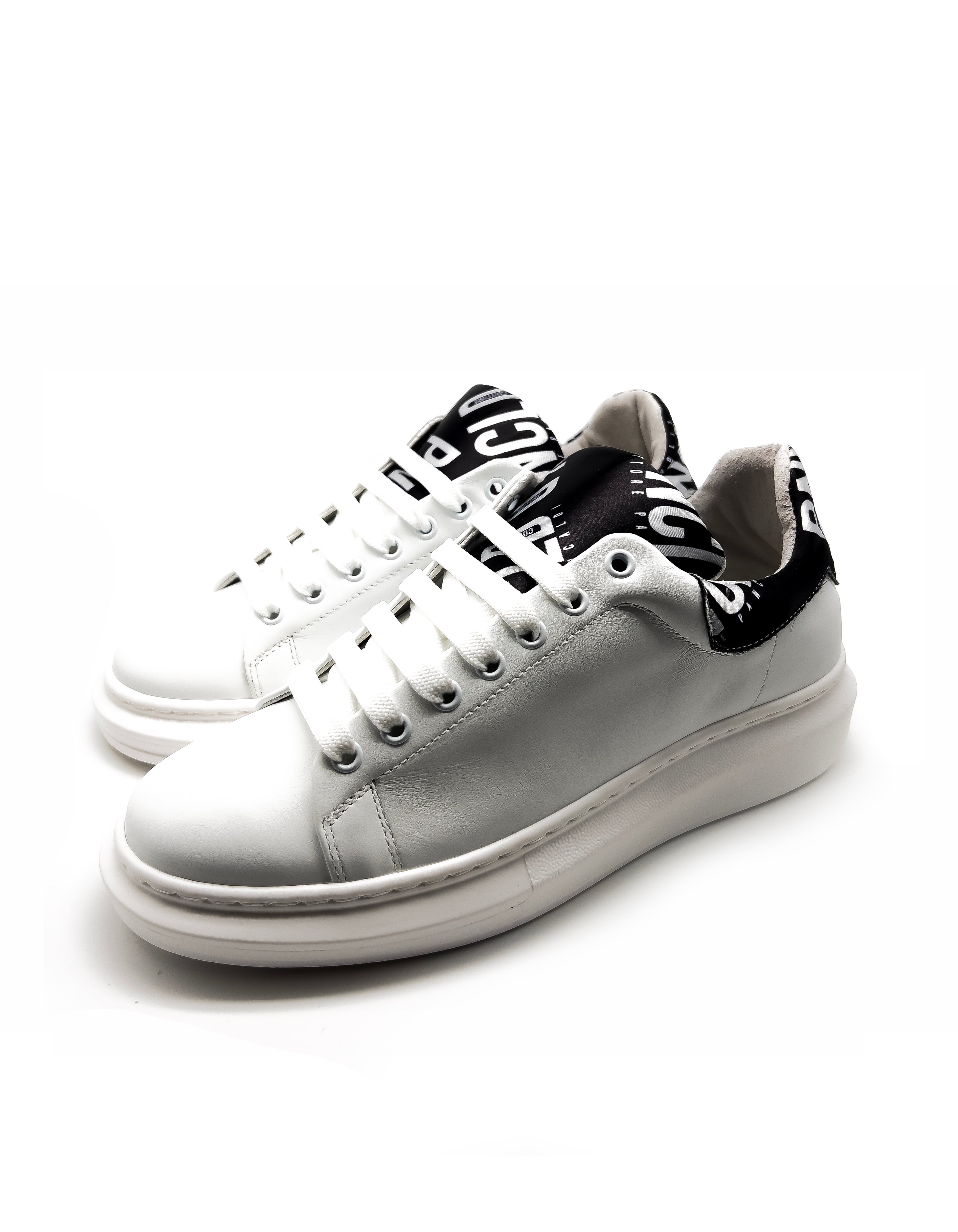 Chaussure TUPAC - Logo blanc/noir