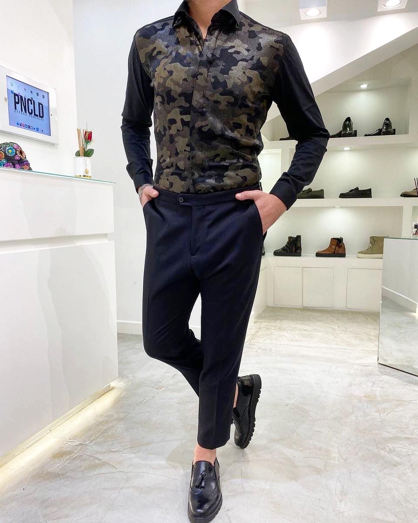 Camisa HADDAWAY - Negro/Oro Militar CN