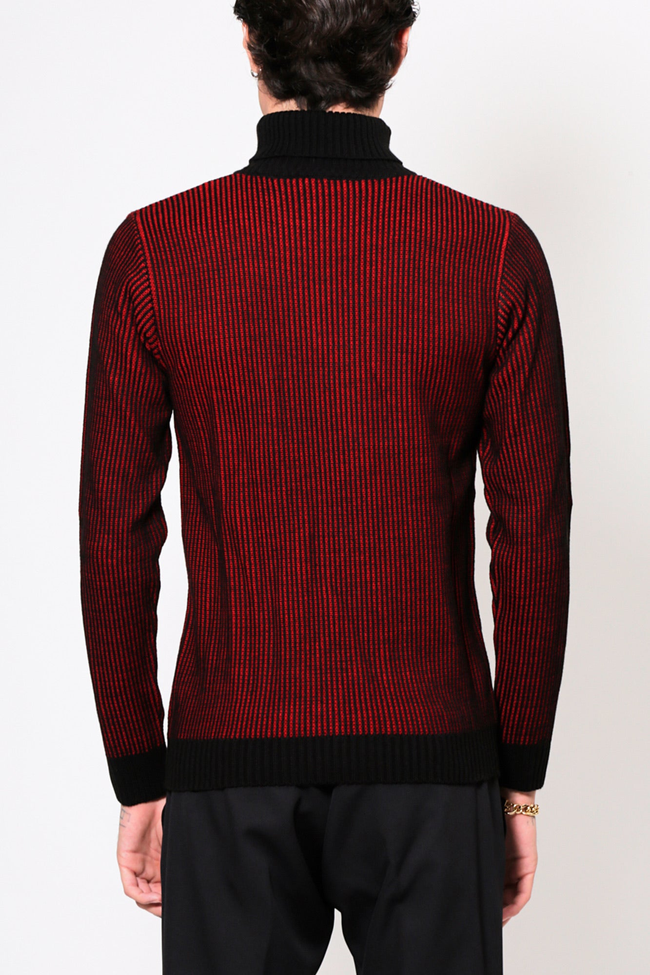 Maglione STING - Black/Red